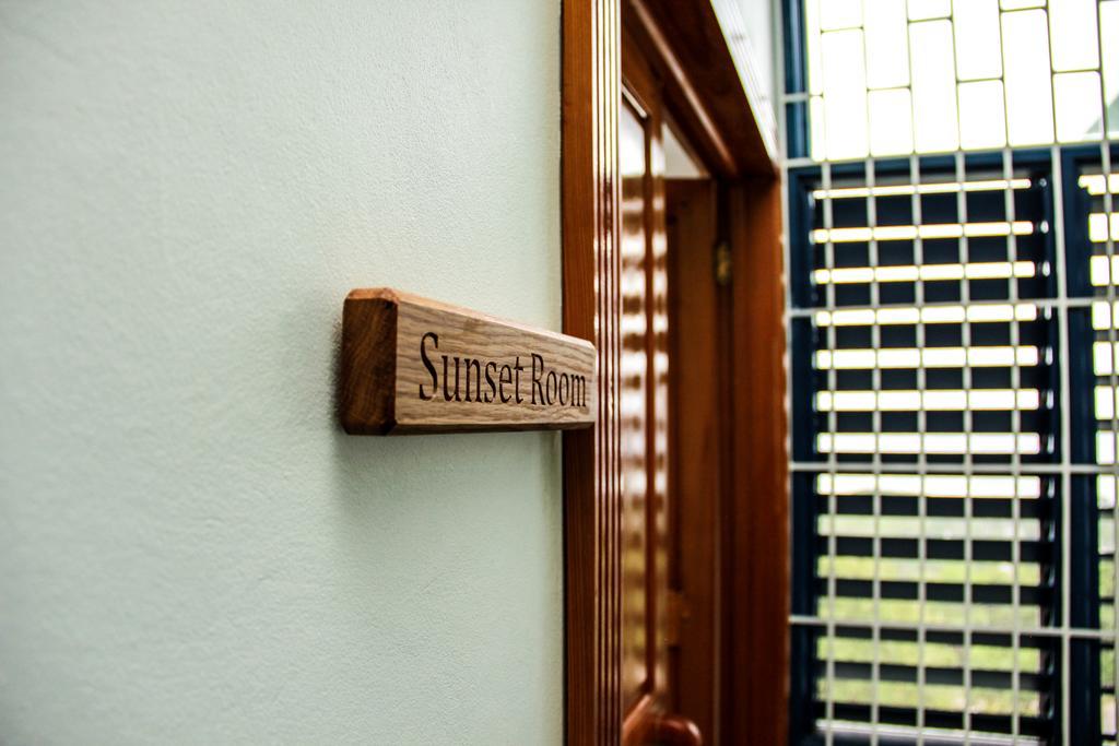 Sunshine Lodge: Your Home Away From Home Montego Bay Eksteriør bilde