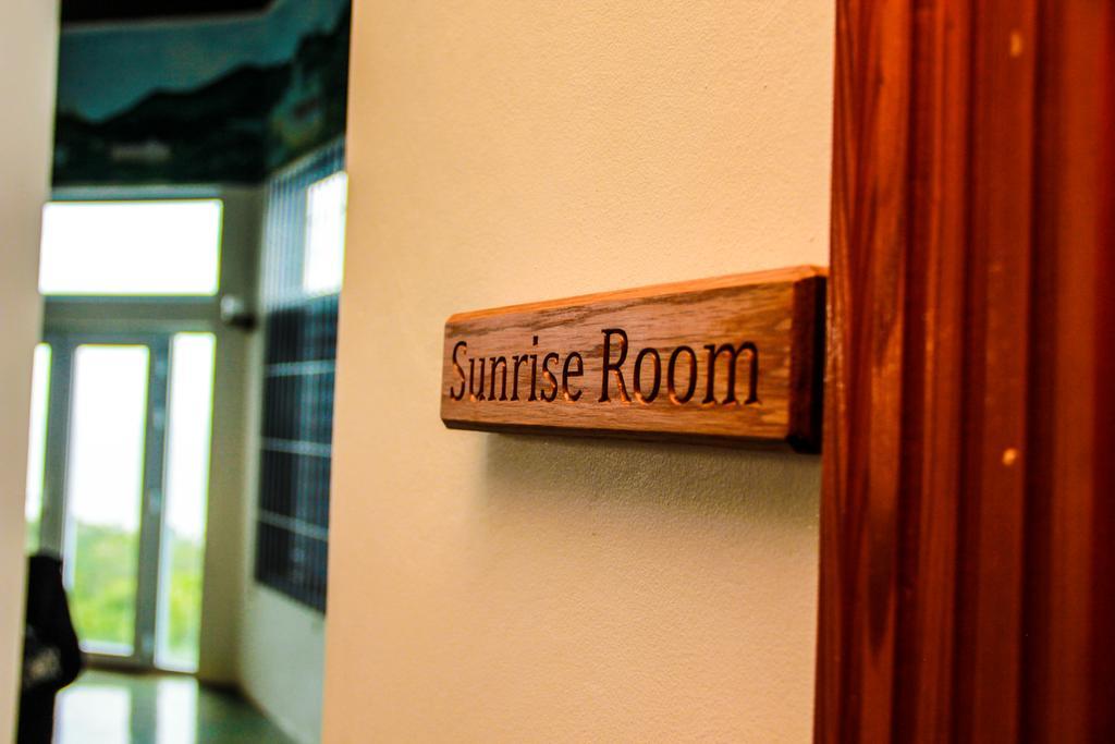 Sunshine Lodge: Your Home Away From Home Montego Bay Eksteriør bilde
