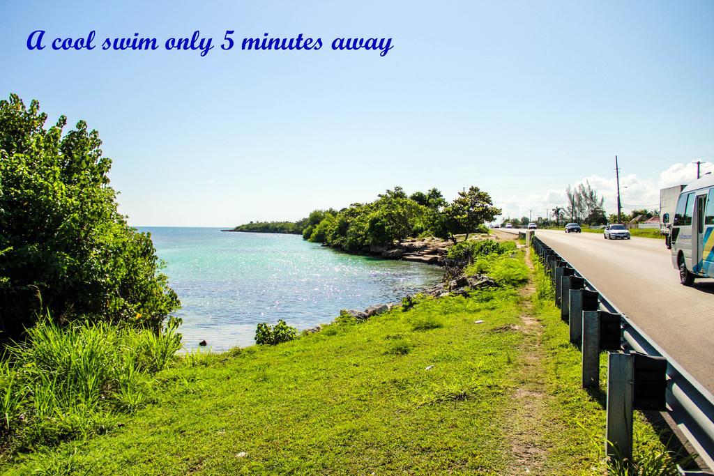 Sunshine Lodge: Your Home Away From Home Montego Bay Eksteriør bilde